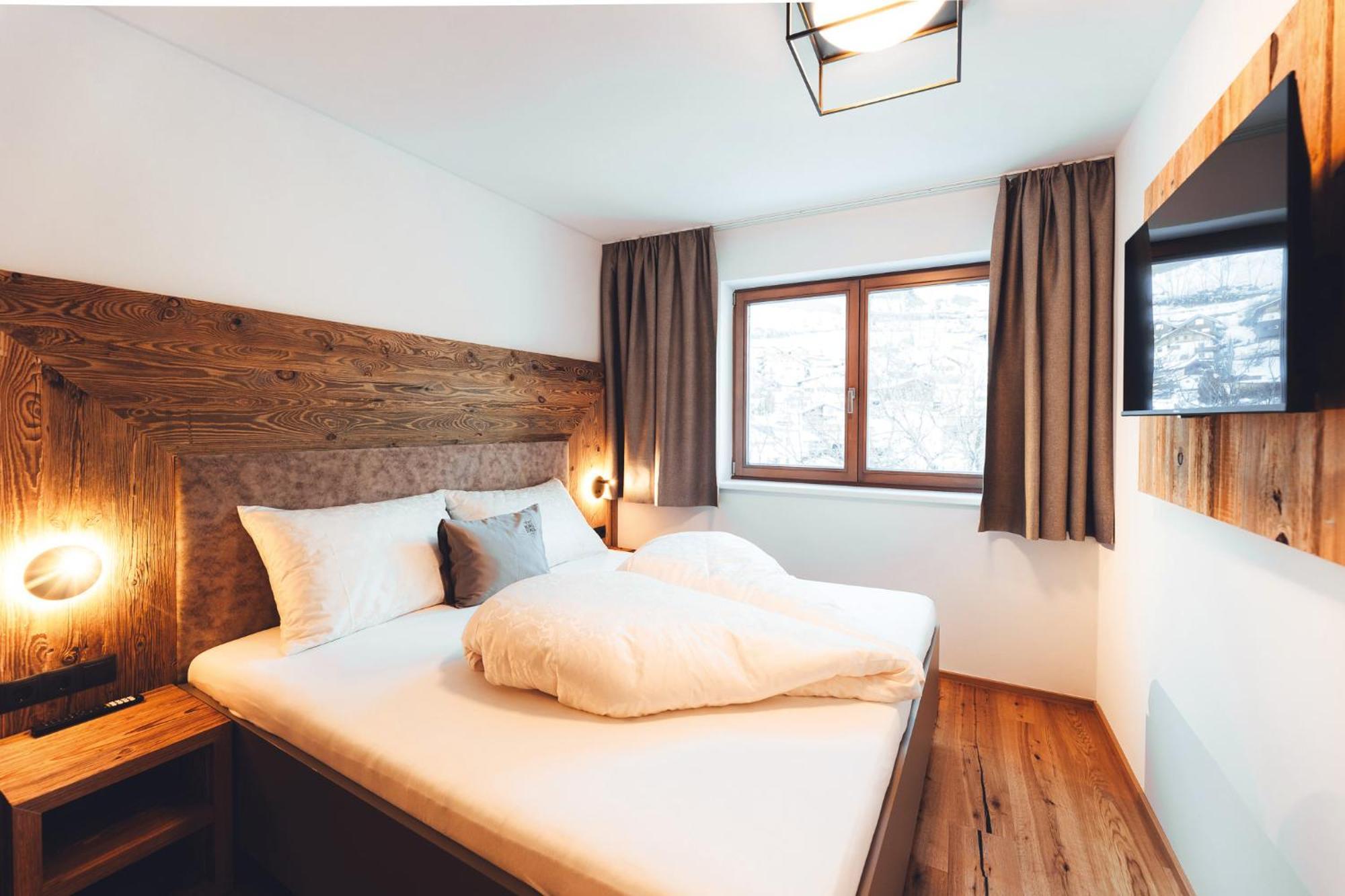 Burgstadl Aparthotel & Restaurant Ladis Eksteriør bilde